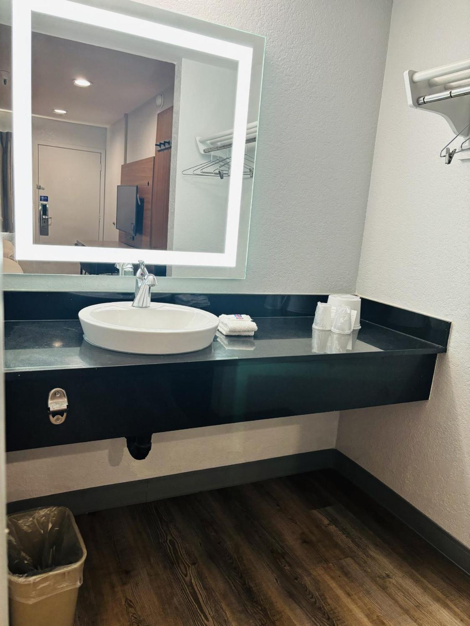 Motel 6-Santa Ana, Ca Eksteriør billede